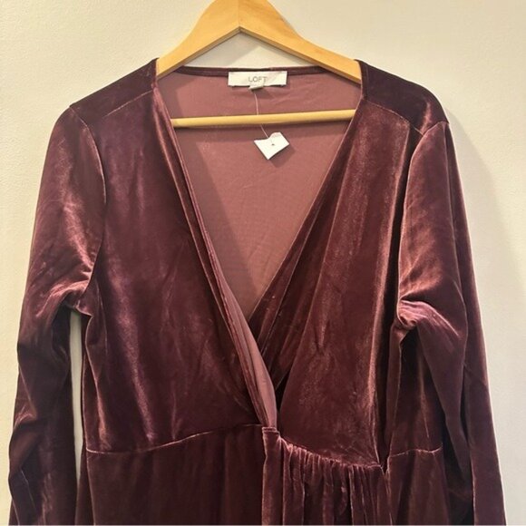 Loft Women's Velvet Knot Wrap Dress Size XL Color: Plum Preserve $89.50 - Picture 5 of 13